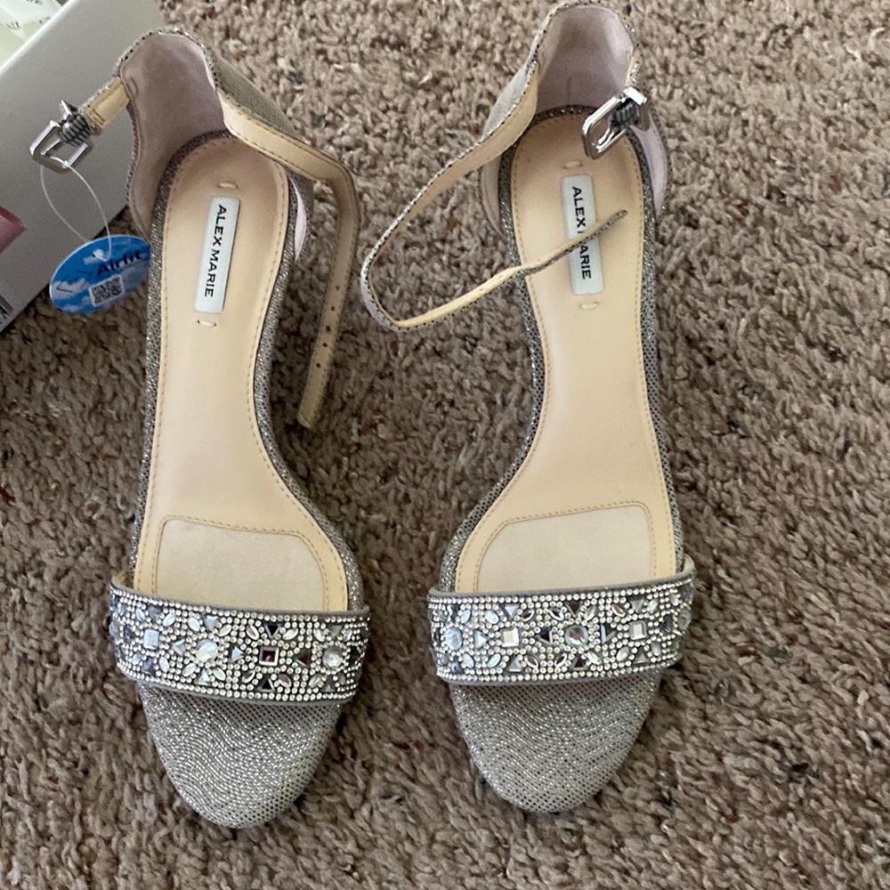 New in box! Never worn Alex Marie heels.